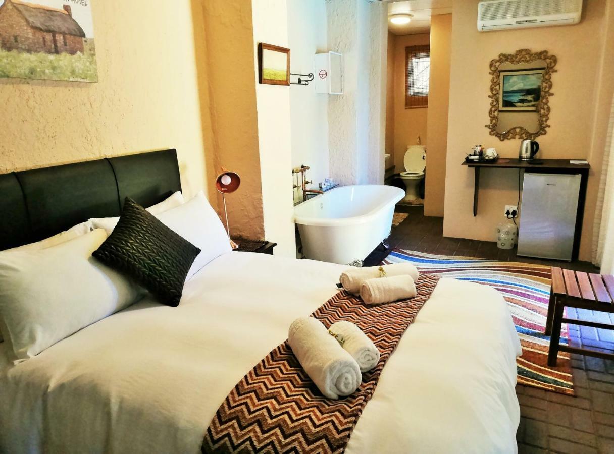 Safari Guesthouse Vryburg 外观 照片